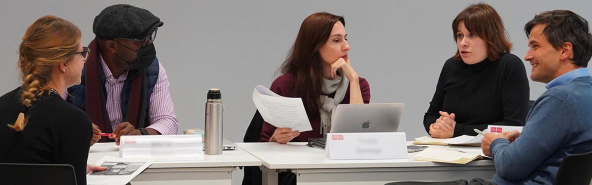 Participants exchanging in class