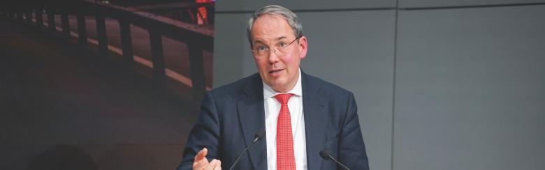 Globe 37 Reinventing Multilateralism